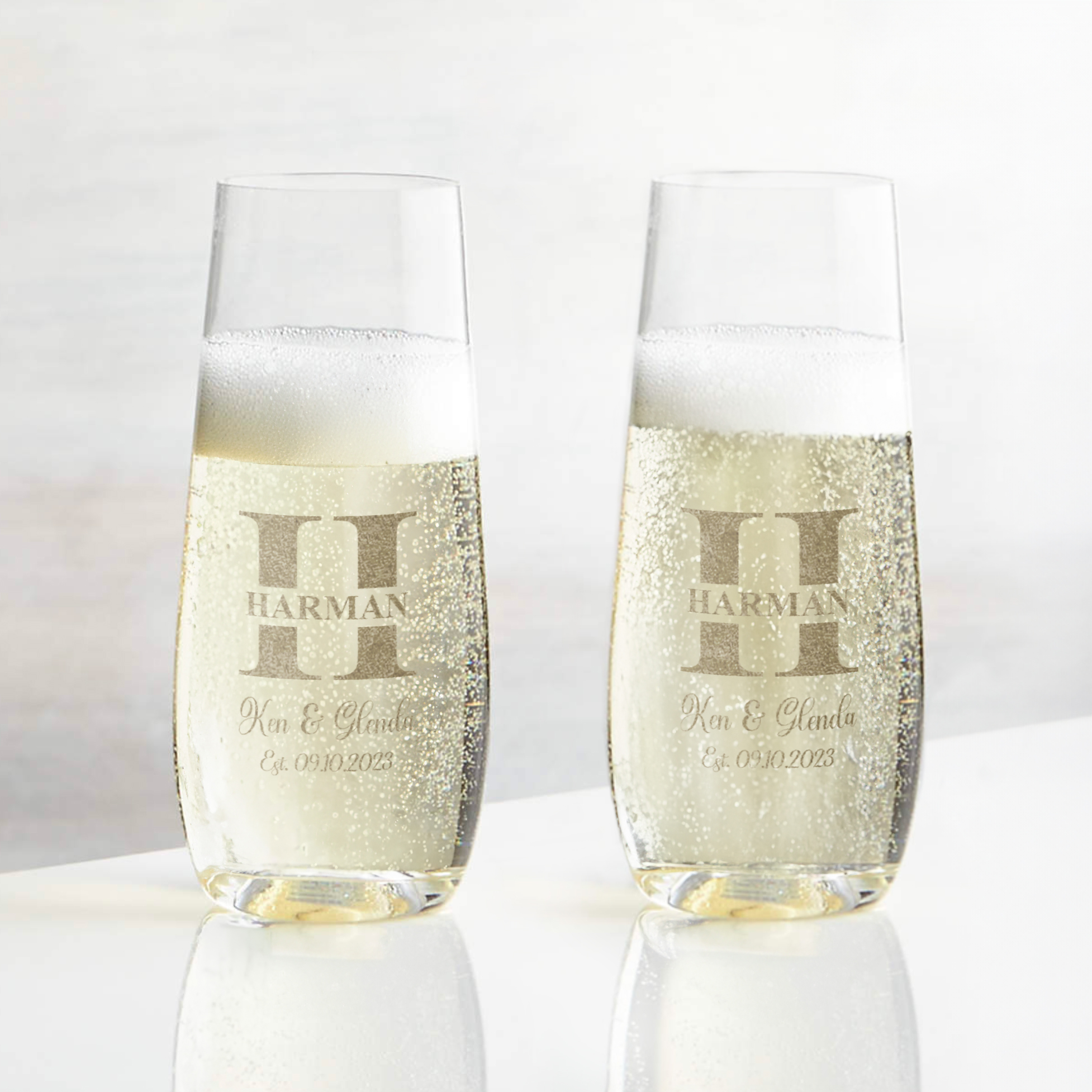Personalized Champagne Glasses for Bridesmaids Set of 6, Wedding Champagne  Flutes, Bridesmaid Champagne Flute Sets, Bridesmaid Flute Glasses 