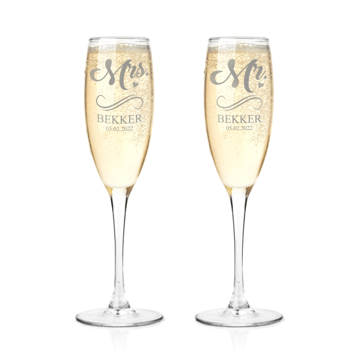 mr and mrs custom champagne flute set engraved